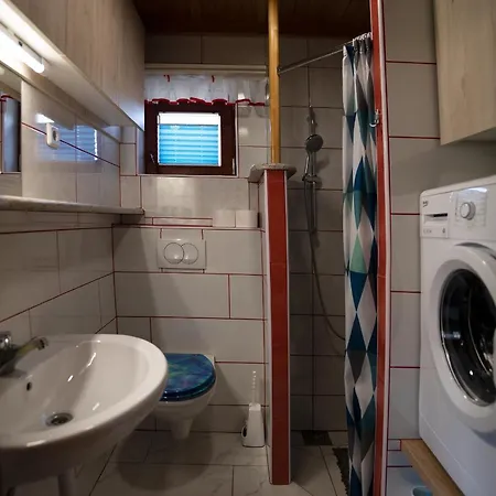 Gæstehus Bee House Maya *