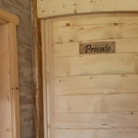 Bee House Maya Gostinjska kuća Rob